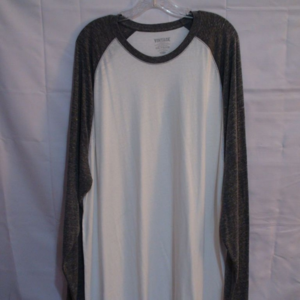 Old Navy Vintage Baseball Crew LS Tshirt 3XL